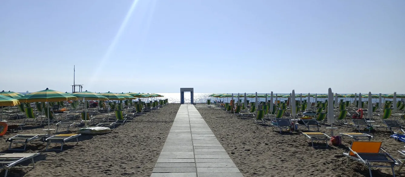 Strand von Rosapineta Sud