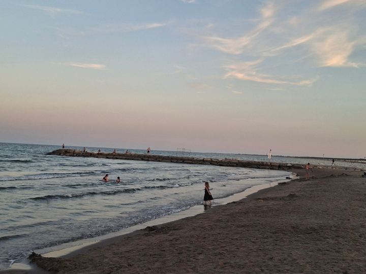 Mondaufgang und Strand · 2
